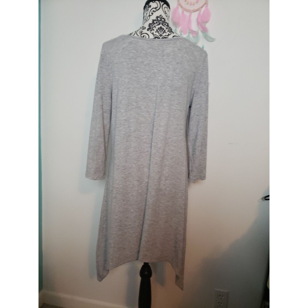 Zenana Gray Asymmetrical Hem 3/4 Sleeve Knit Tunic Dress M NWOT - Picture 2 of 3